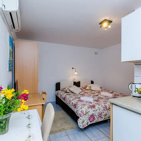 Beautiful Sea View - Studio * Ντουμπρόβνικ
